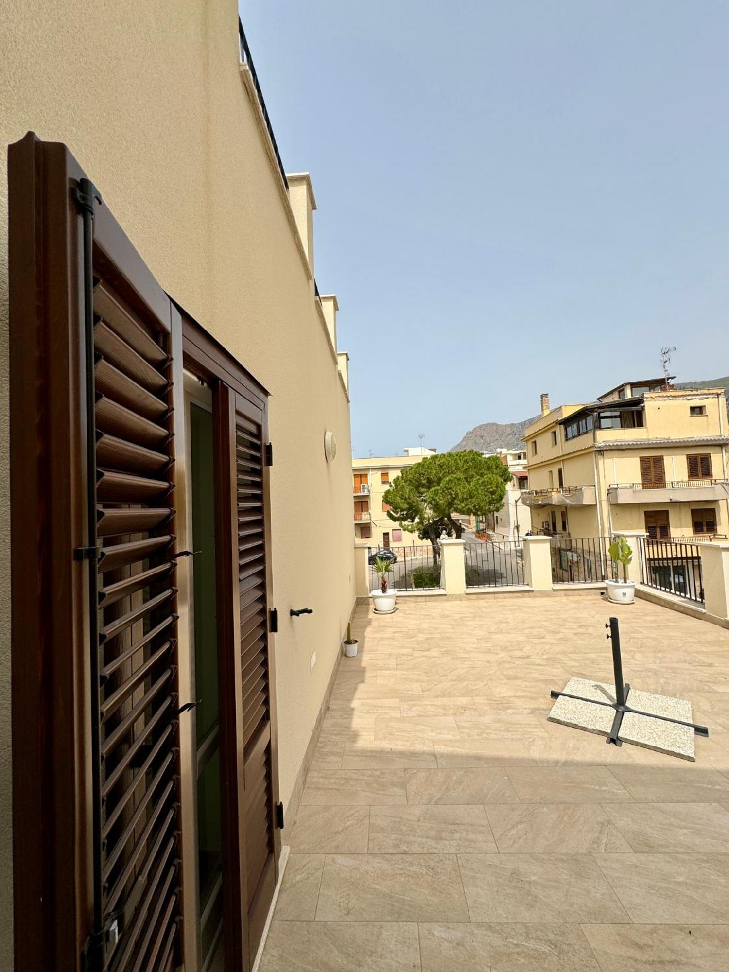 Terrasini Center Apartments Exterior photo