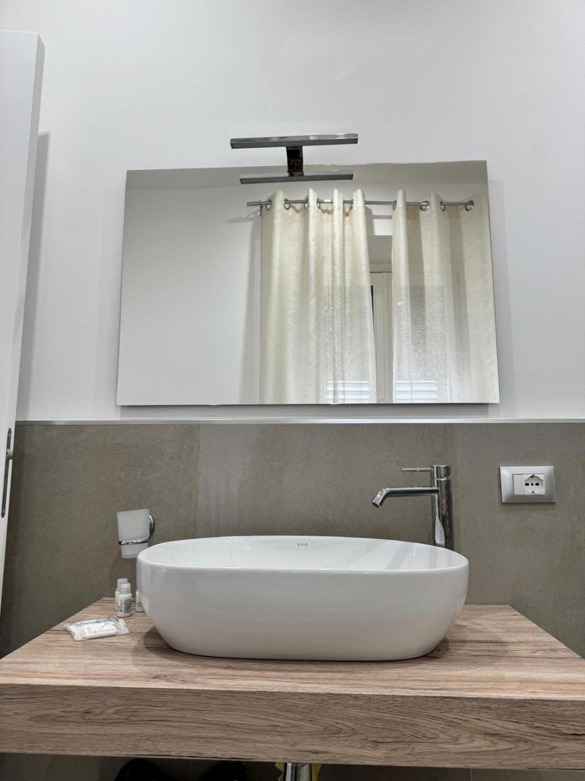 Terrasini Center Apartments Room photo